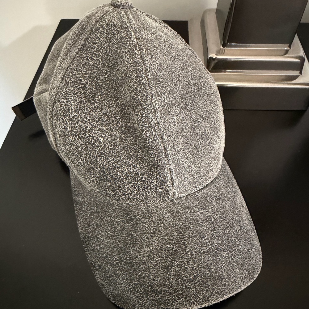 G/FORE Textured Gray Cap